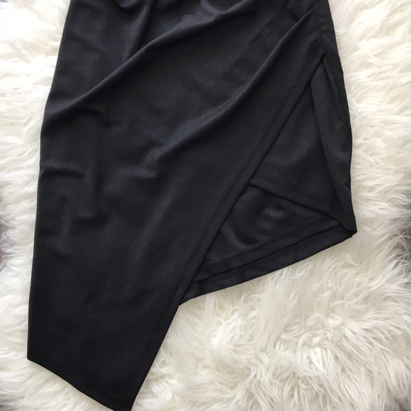 Forever 21 - Picture 3 of 4